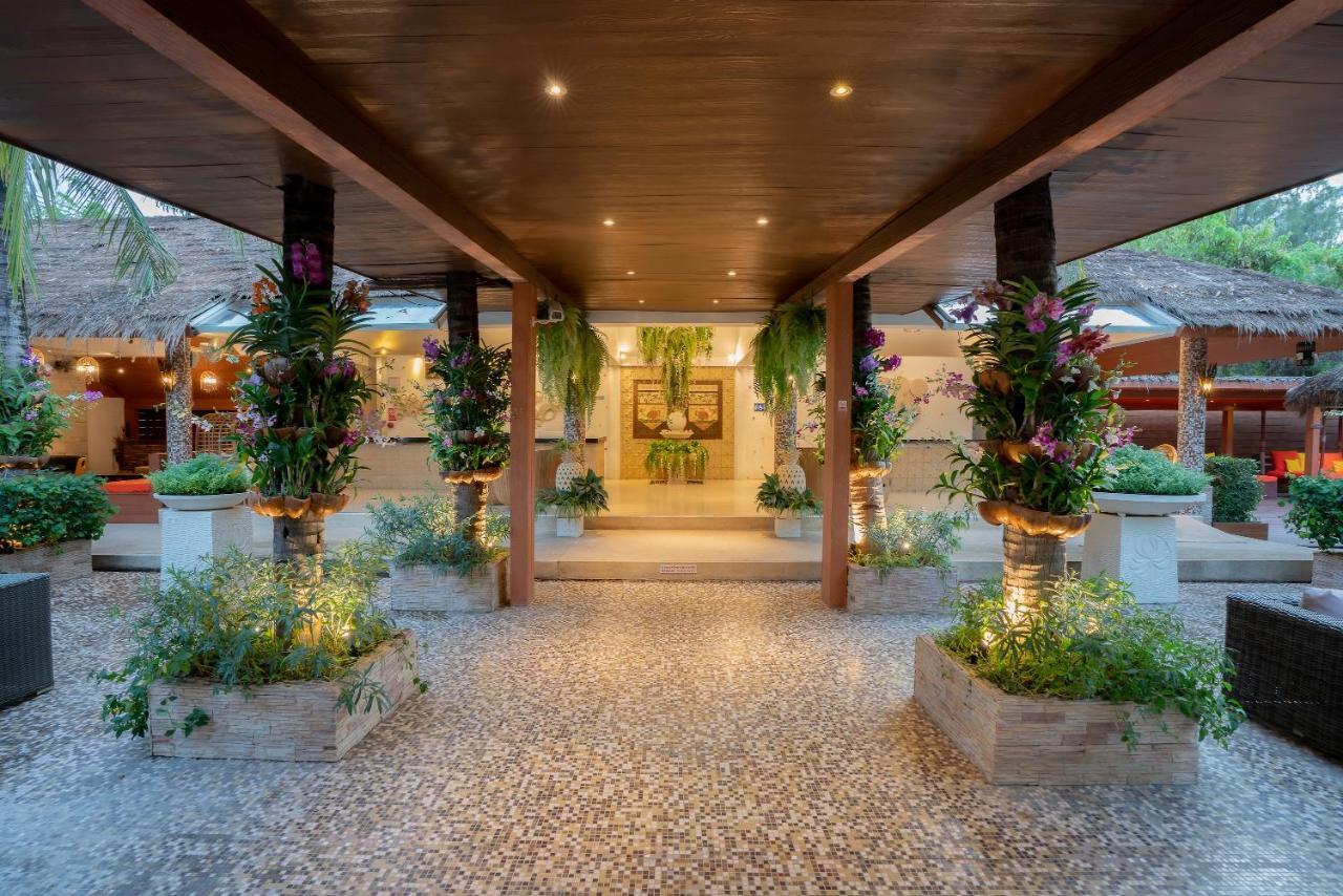 Dhevan Dara Resort&Spa Hua Hin - Sha Plus Bagian luar foto